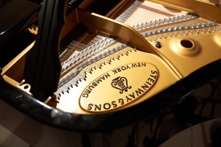 MUSIC STUDIO LONDON, SE8 - SHOOTFACTORY - QUIRKY & UNUSUAL LOCATIONS