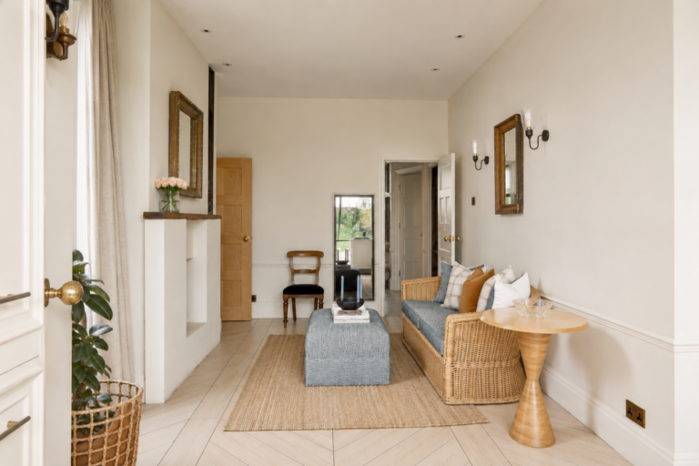 PEARL LONDON, E4 SHOOTFACTORY - LONDON HOUSE