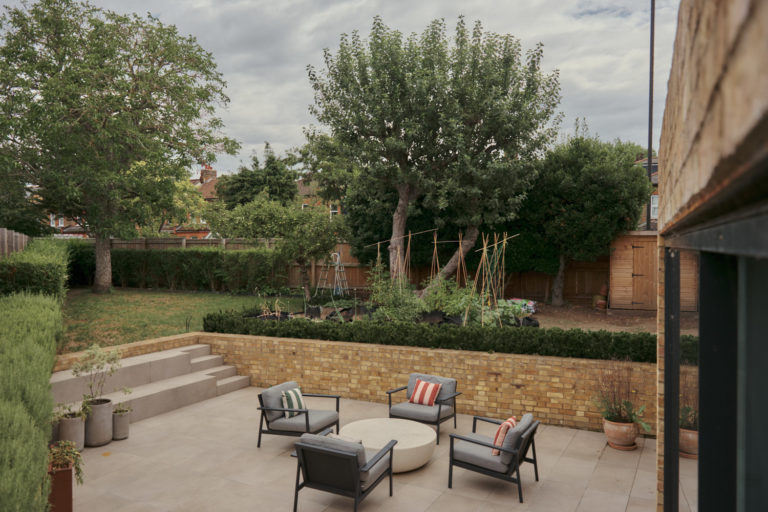 KENT HOUSE LONDON, BR31 SHOOTFACTORY - LONDON HOUSES