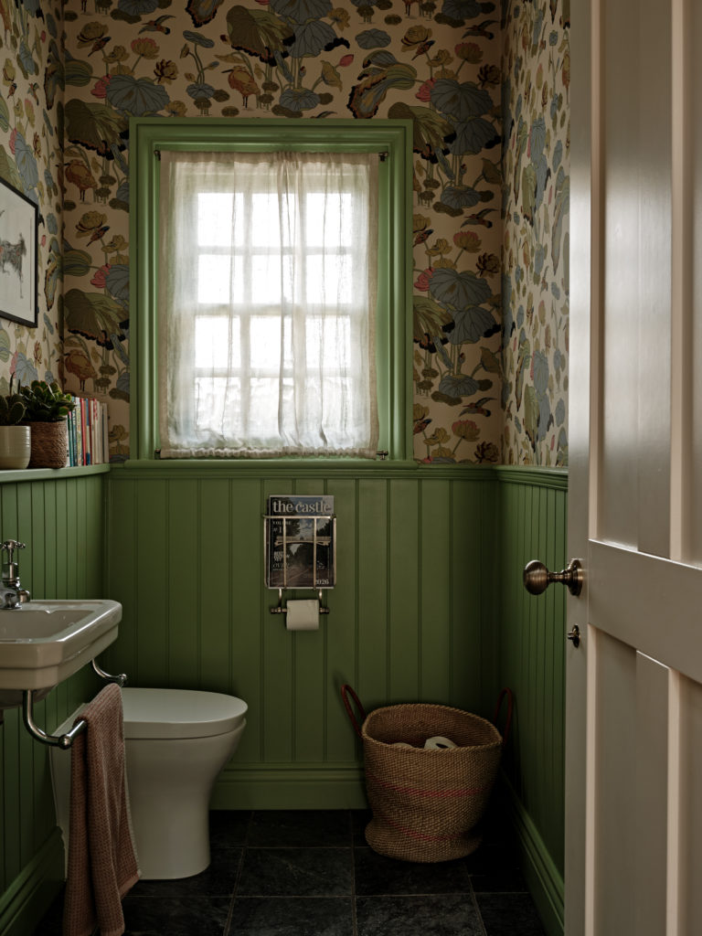 MALA SURREY, RH2 - SHOOTFACTORY - OTHER UK HOUSES - 0