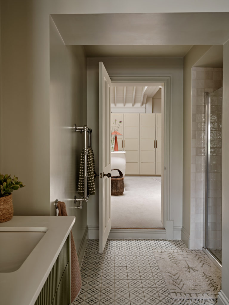 MALA SURREY, RH2 - SHOOTFACTORY - OTHER UK HOUSES - 0