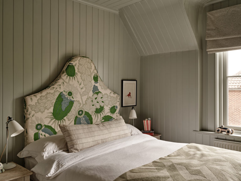 MALA SURREY, RH2 - SHOOTFACTORY - OTHER UK HOUSES - 0