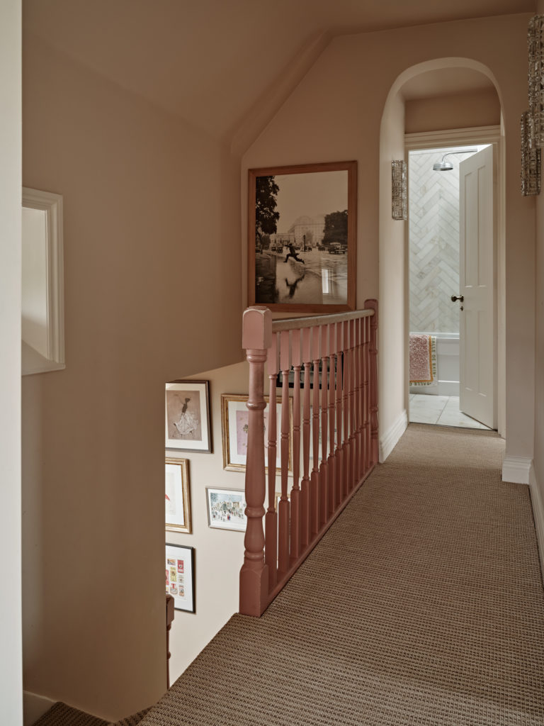 MALA SURREY, RH2 - SHOOTFACTORY - OTHER UK HOUSES - 0