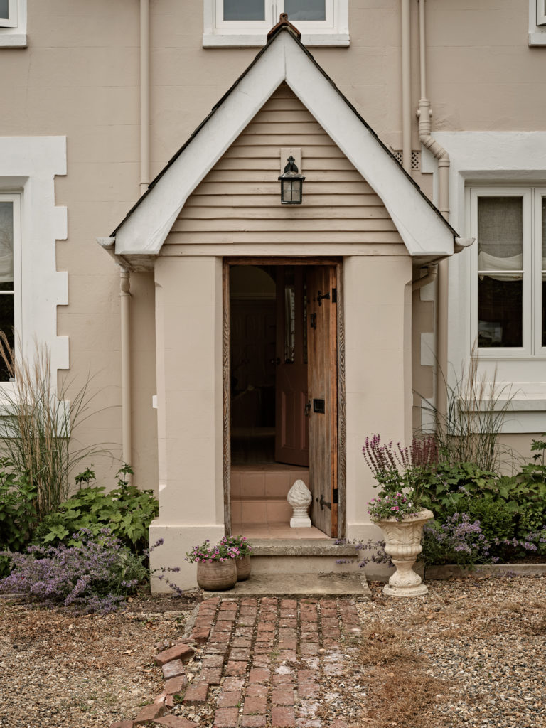 MALA SURREY, RH2 - SHOOTFACTORY - OTHER UK HOUSES - 0