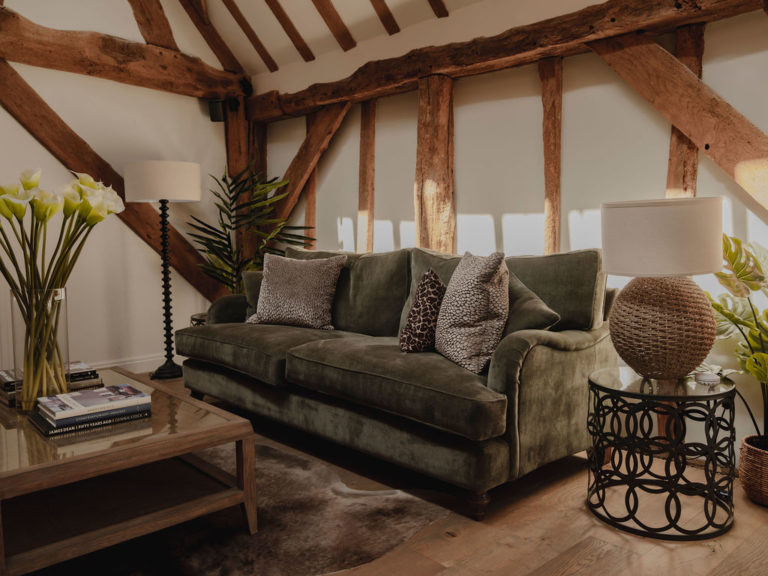 NUFFIELD-RG9 - Barn Conversion Photoshoot Location - SHOOTFACTORY