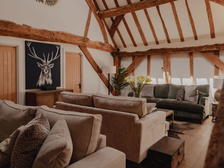 NUFFIELD-RG9 - Barn Conversion Photoshoot Location - SHOOTFACTORY