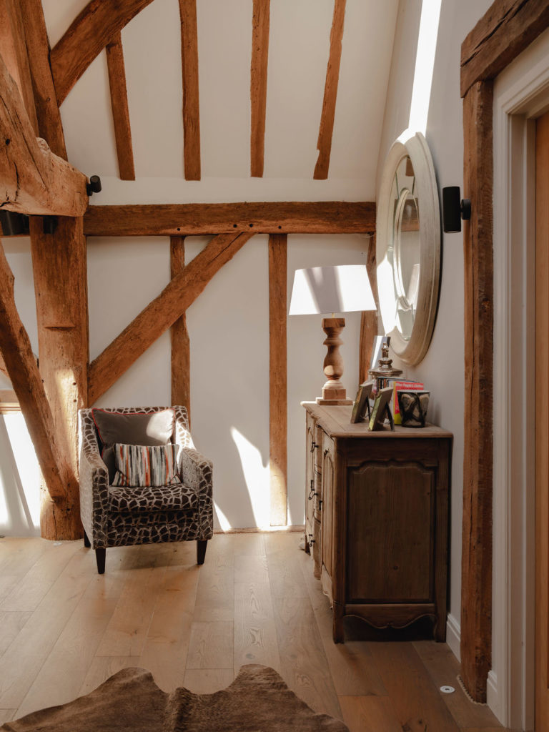 NUFFIELD-RG9 - Barn Conversion Photoshoot Location - SHOOTFACTORY