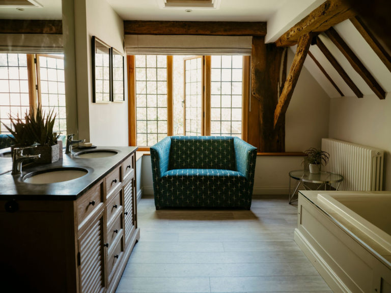 NUFFIELD-RG9 - Barn Conversion Photoshoot Location - SHOOTFACTORY