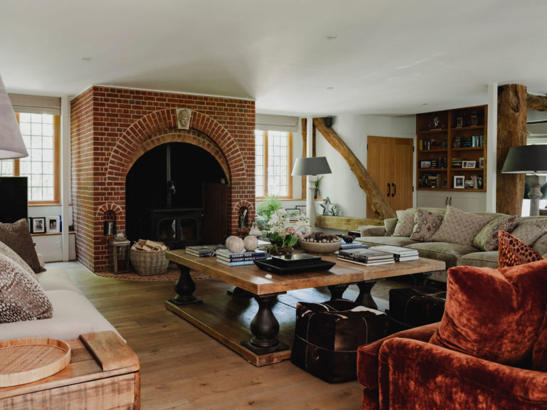 NUFFIELD-RG9 - Barn Conversion Photoshoot Location - SHOOTFACTORY