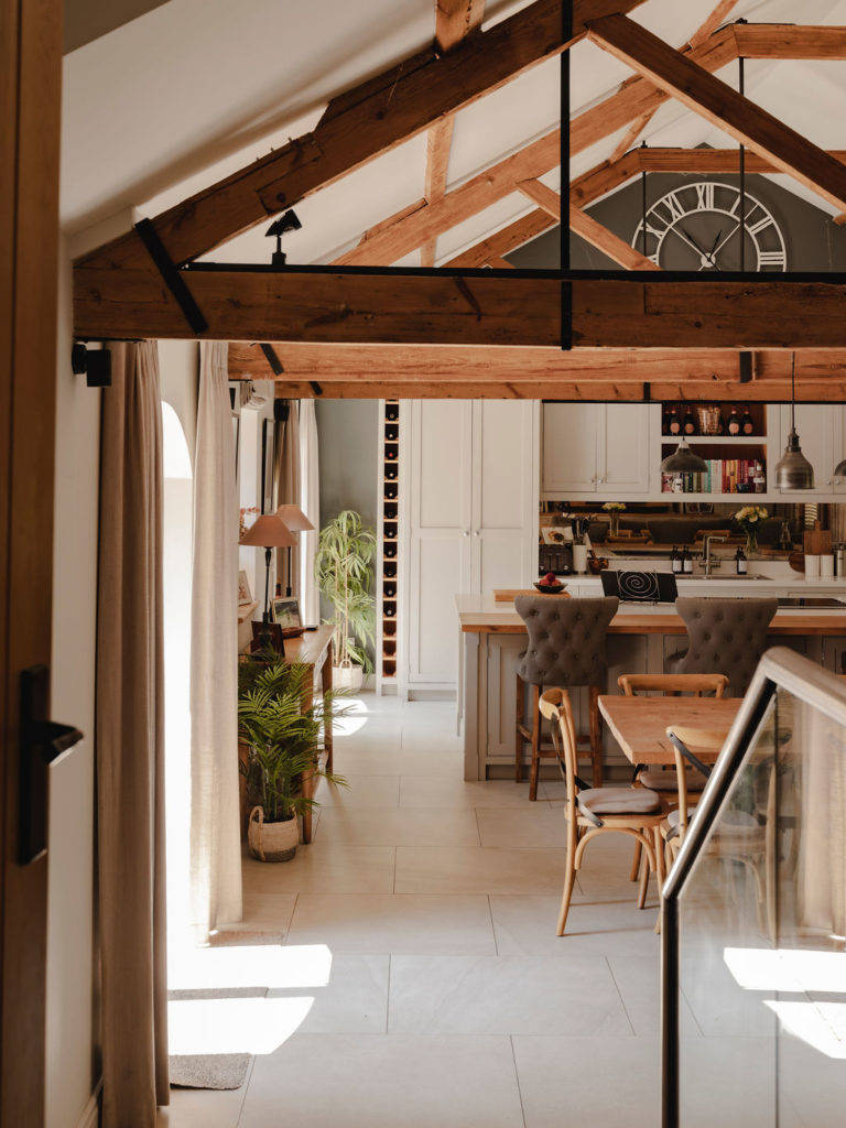 NUFFIELD-RG9 - Barn Conversion Photoshoot Location - SHOOTFACTORY