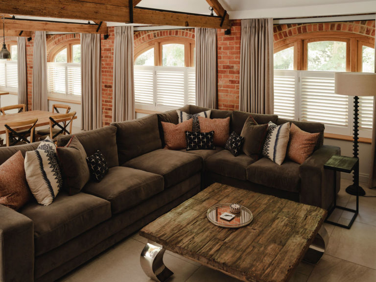NUFFIELD-RG9 - Barn Conversion Photoshoot Location - SHOOTFACTORY