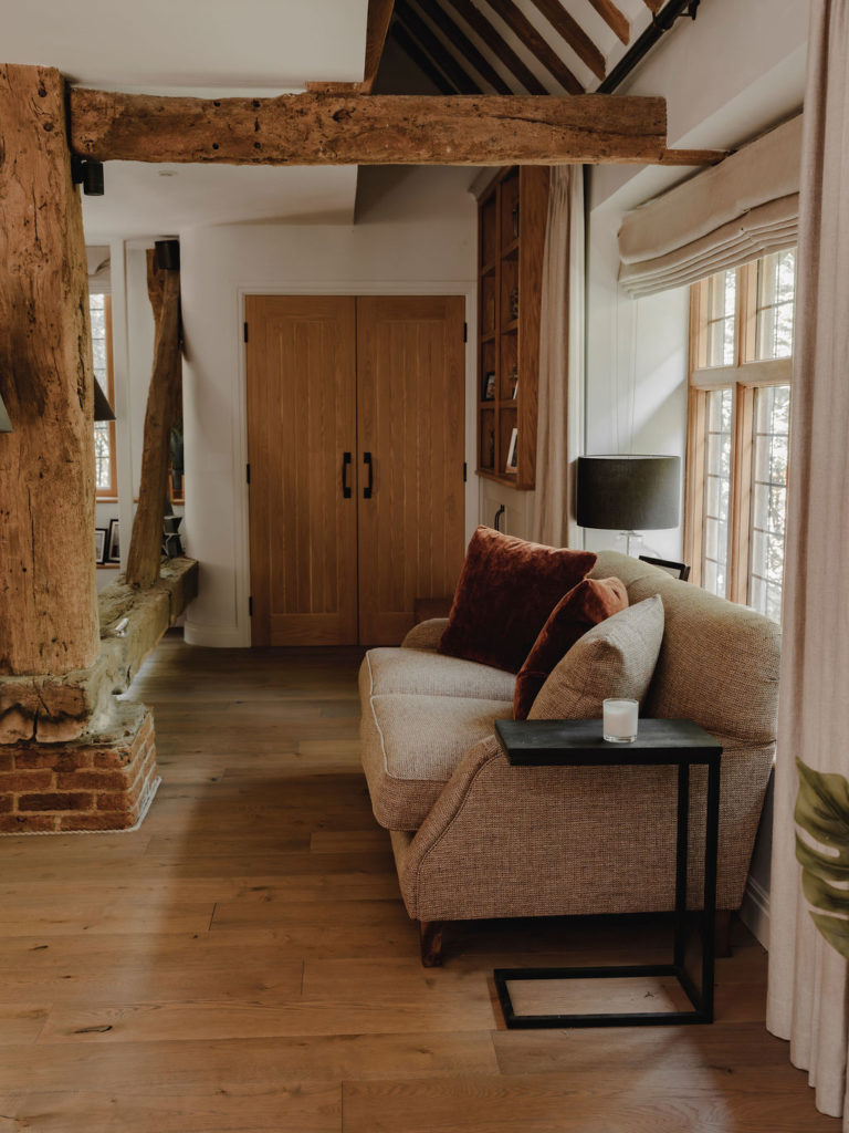 NUFFIELD-RG9 - Barn Conversion Photoshoot Location - SHOOTFACTORY