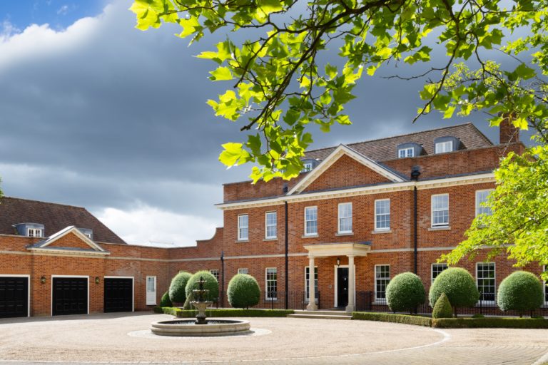 BROXBOURNE HERTFORDSHIRE, EN10 - SHOOTFACTORY - OTHER UK HOUSES