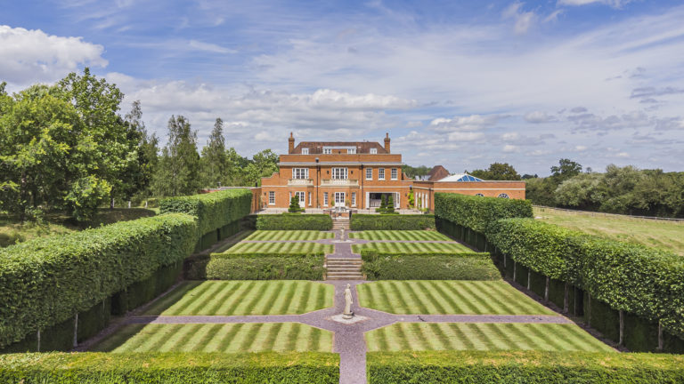 BROXBOURNE HERTFORDSHIRE, EN10 - SHOOTFACTORY - OTHER UK HOUSES