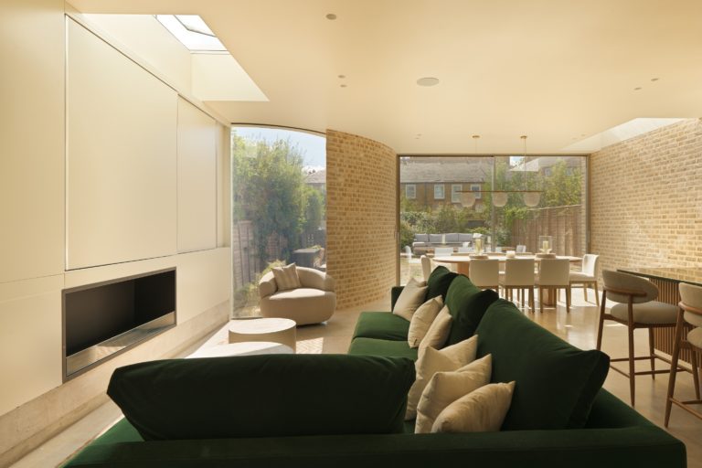 COMMON HOUSE, SW12 SHOOTFACTORY - LONDON HOUSES