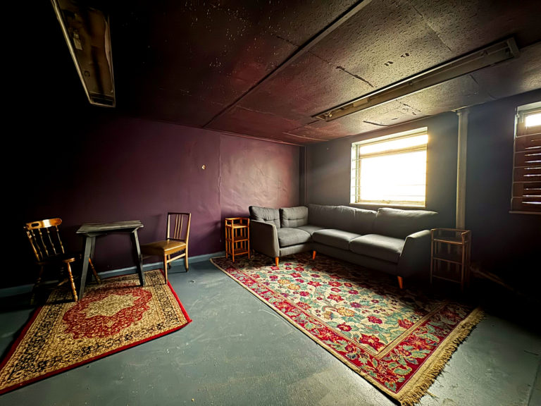 PAGES LONDON, SE1 - SHOOTFACTORY - COMMERCIAL & INDUSTRIAL