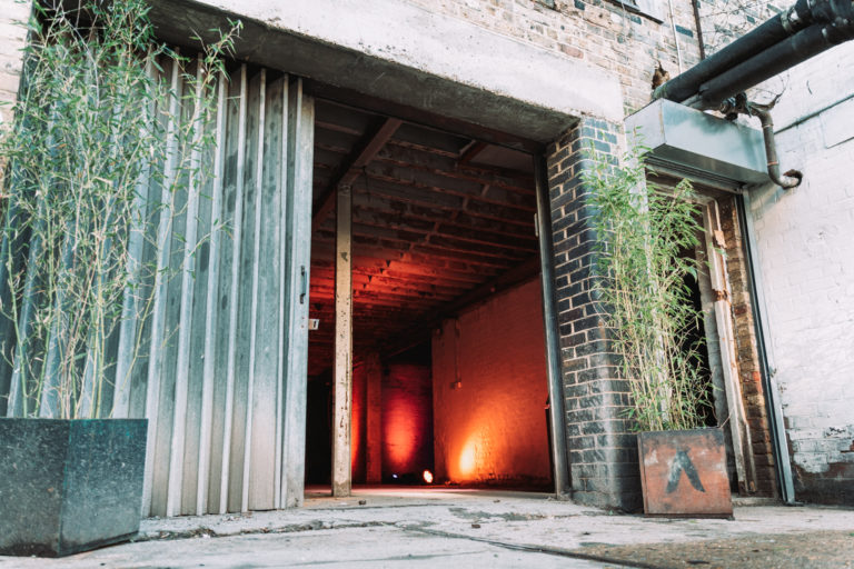 PAGES LONDON, SE1 - SHOOTFACTORY - COMMERCIAL & INDUSTRIAL