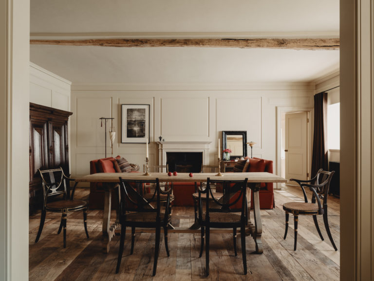 CIRENCESTER HOUSE GLOUCESTERSHIRE, GL7- SHOOTFACTORY - OTHER UK HOUSES