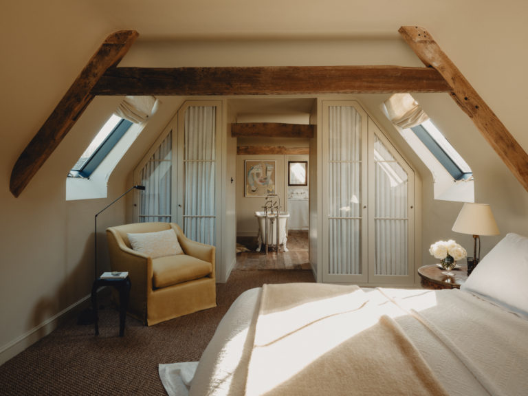 CIRENCESTER HOUSE GLOUCESTERSHIRE, GL7- SHOOTFACTORY - OTHER UK HOUSES