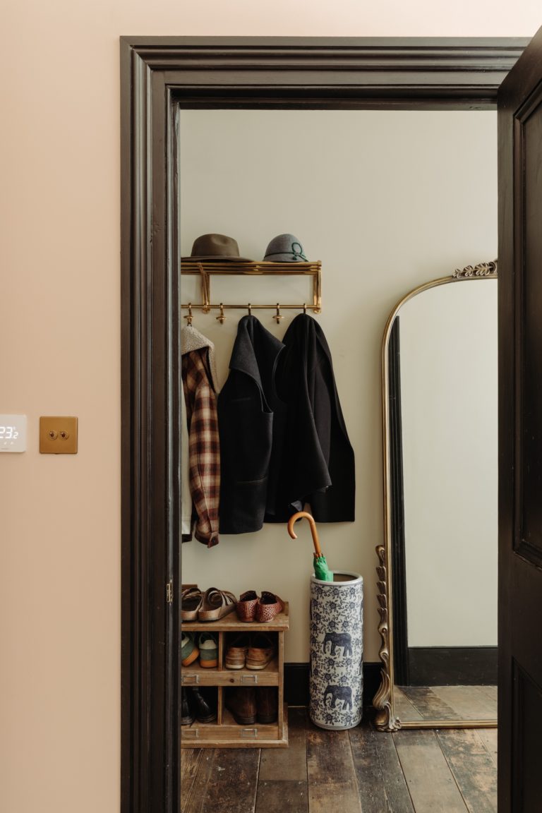 FINBURY PARK LONDON, N4 SHOOTFACTORY - LONDON HOUSES
