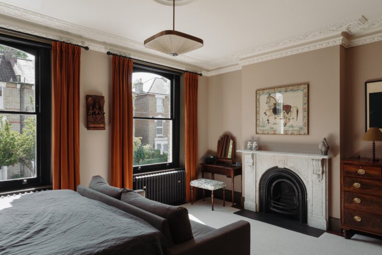 FINBURY PARK LONDON, N4 SHOOTFACTORY - LONDON HOUSES