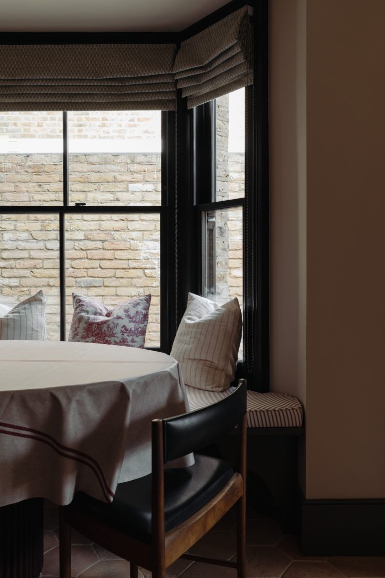 FINBURY PARK LONDON, N4 SHOOTFACTORY - LONDON HOUSES