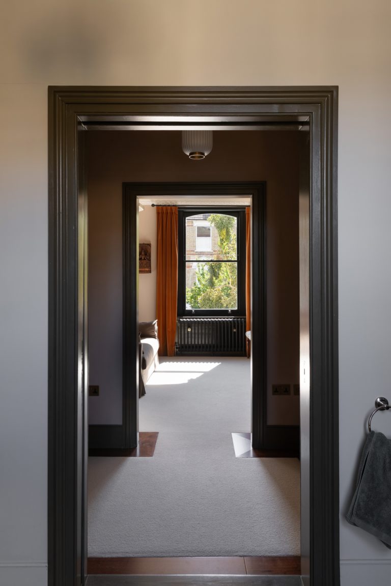 FINBURY PARK LONDON, N4 SHOOTFACTORY - LONDON HOUSES