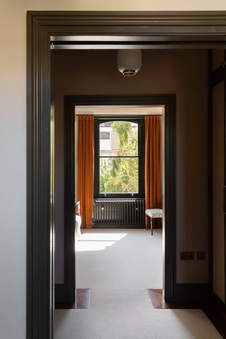 FINBURY PARK LONDON, N4 SHOOTFACTORY - LONDON HOUSES