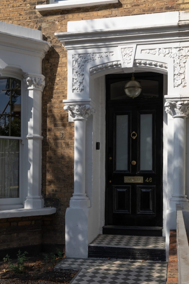 FINBURY PARK LONDON, N4 SHOOTFACTORY - LONDON HOUSES