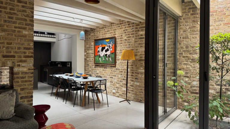 GROVE LONDON, N1 SHOOTFACTORY - LONDON HOUSES