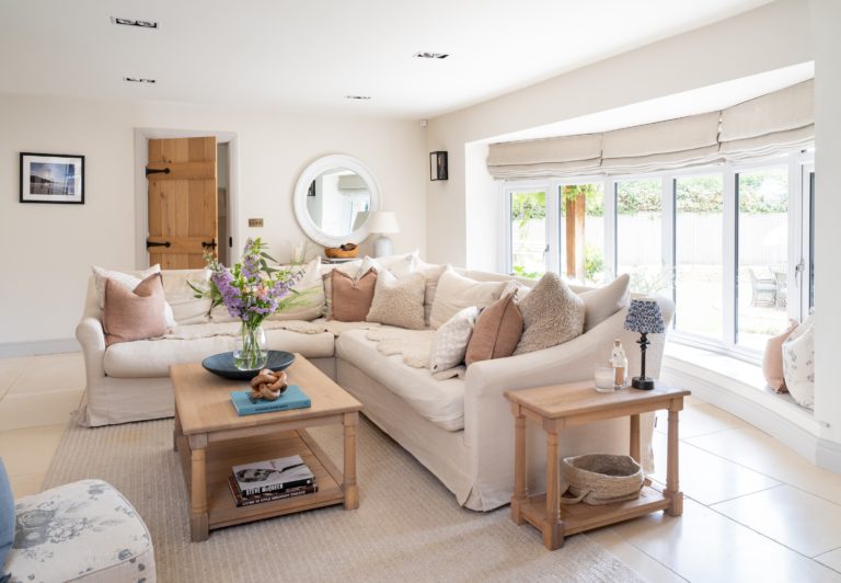 ROSE COTTAGE KNOWLE, B93 - SHOOTFACTORY - OTHER UK HOUSES