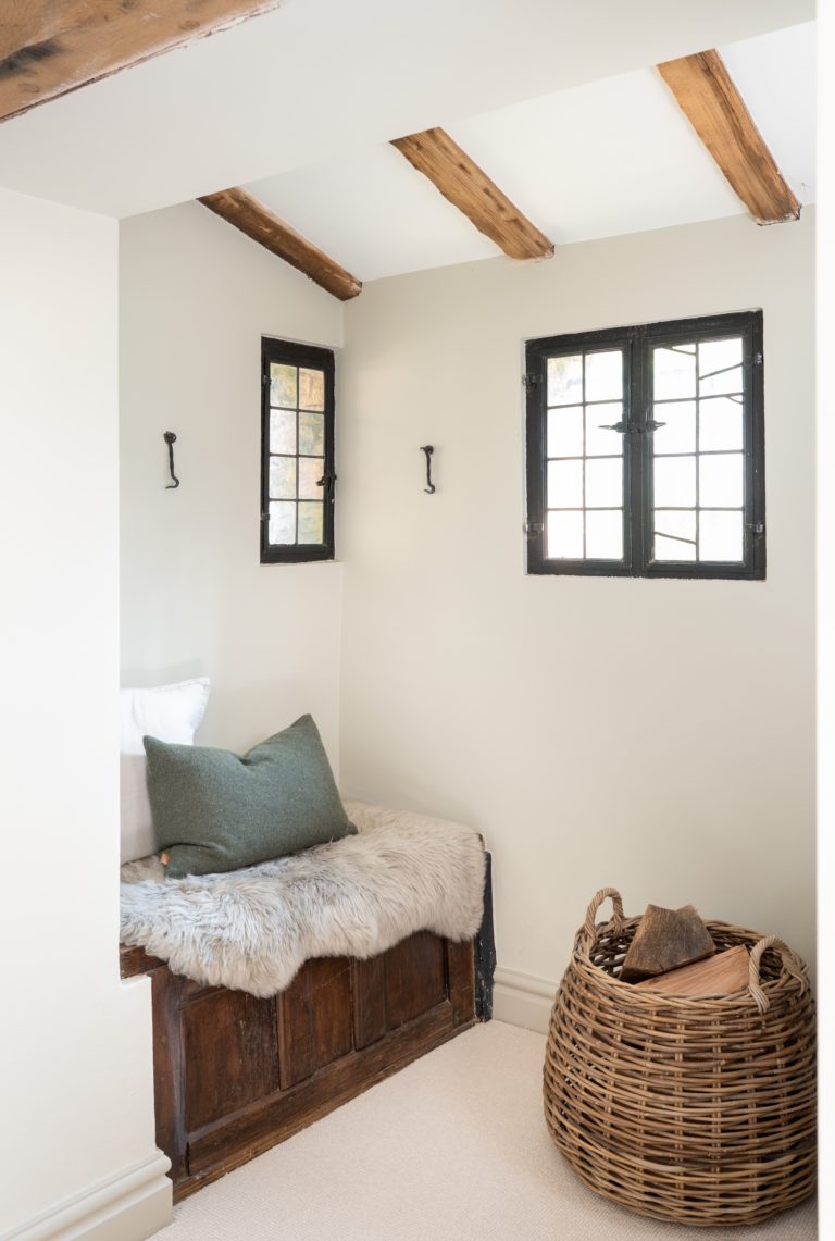 ROSE COTTAGE KNOWLE, B93 - SHOOTFACTORY - OTHER UK HOUSES