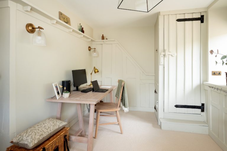 ROSE COTTAGE KNOWLE, B93 - SHOOTFACTORY - OTHER UK HOUSES