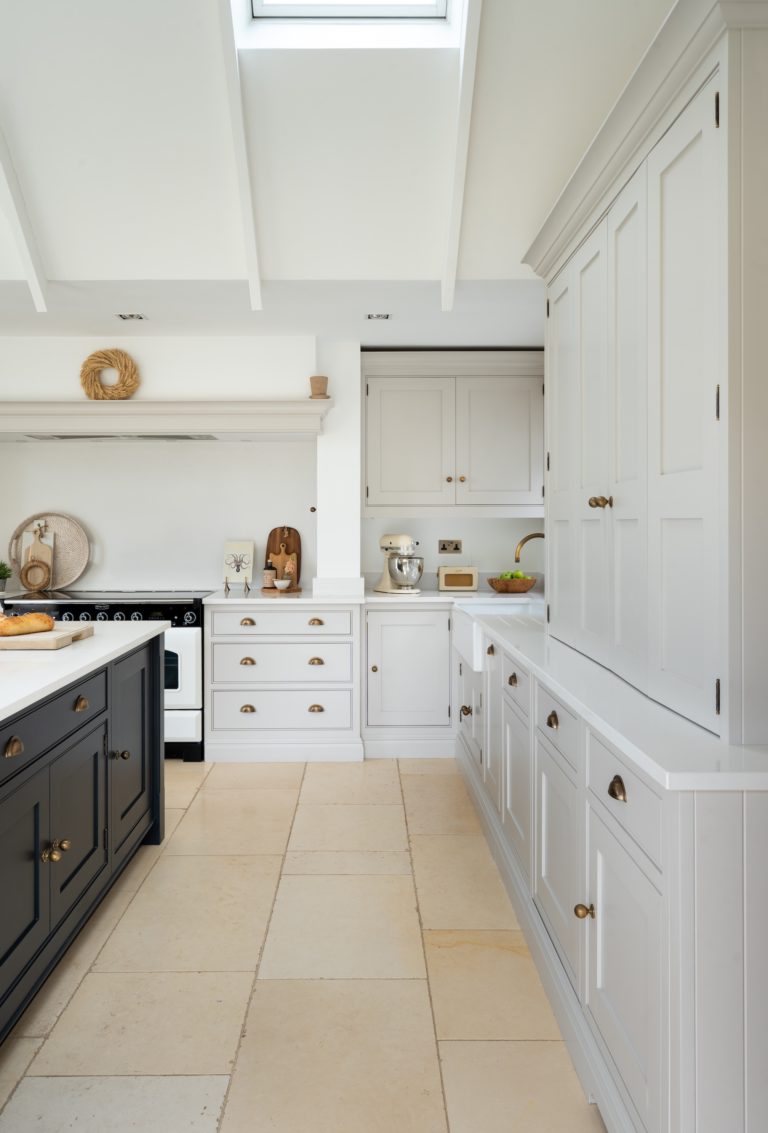 ROSE COTTAGE KNOWLE, B93 - SHOOTFACTORY - OTHER UK HOUSES