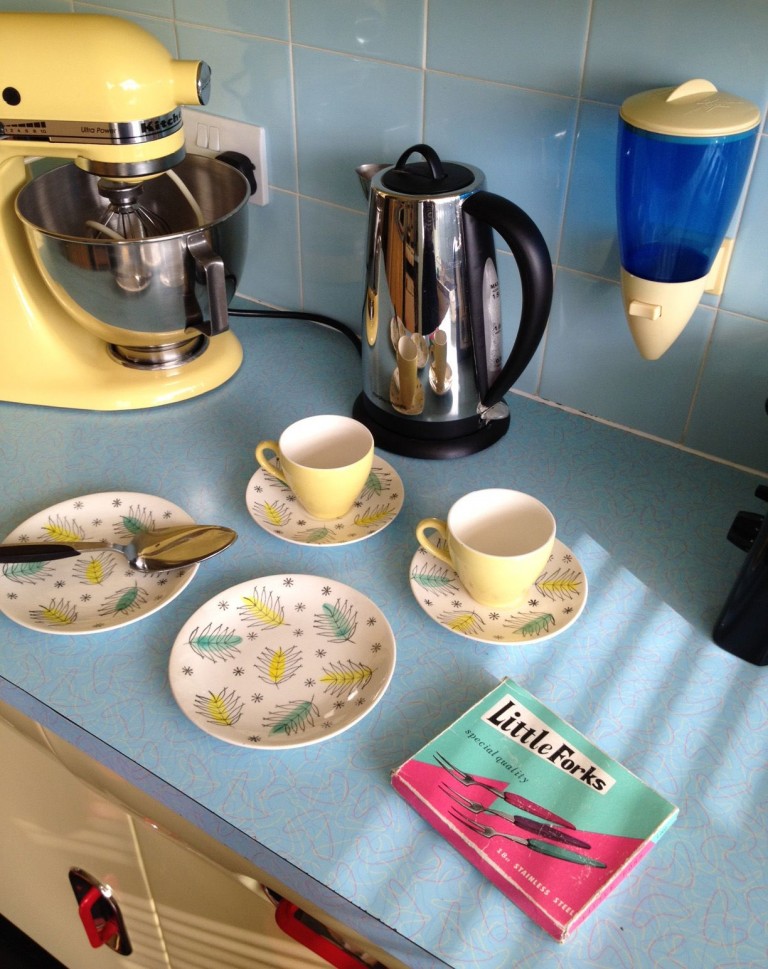 Electric mixer with cups and saucers / Retro , Watford, Wd19 / Shootfactory Location
