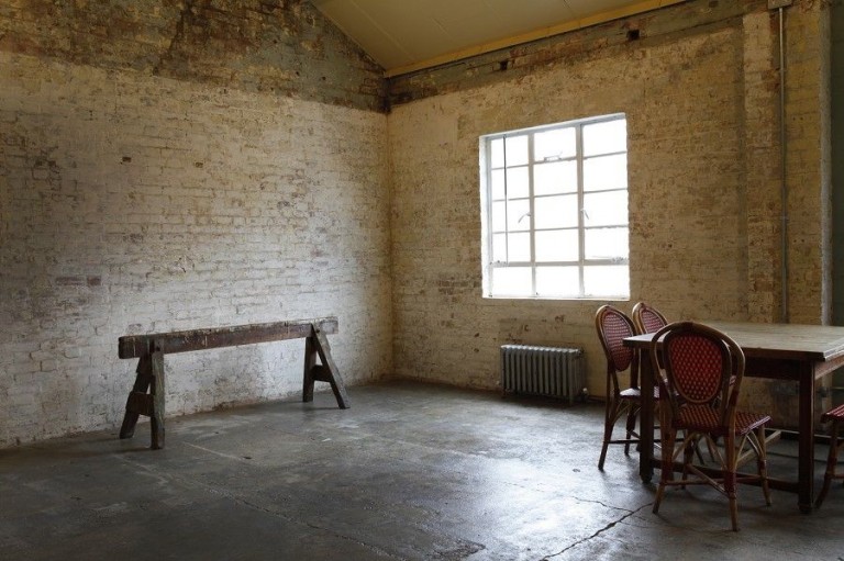 Workbench with radiator / Blackheath, London, Se13 / Shootfactory Location