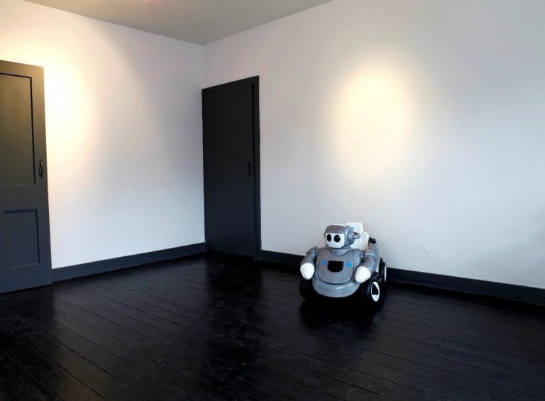 Toy robot car and black floorboards / Blackheath, London, Se13 / Shootfactory Location