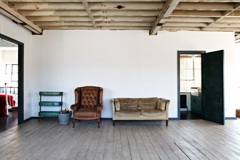 Chair / Blackheath, London, Se13 / Shootfactory Location