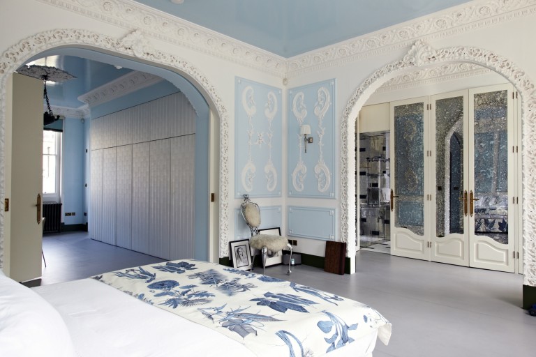 Bed / Brompton, London, Sw7 / Shootfactory Location