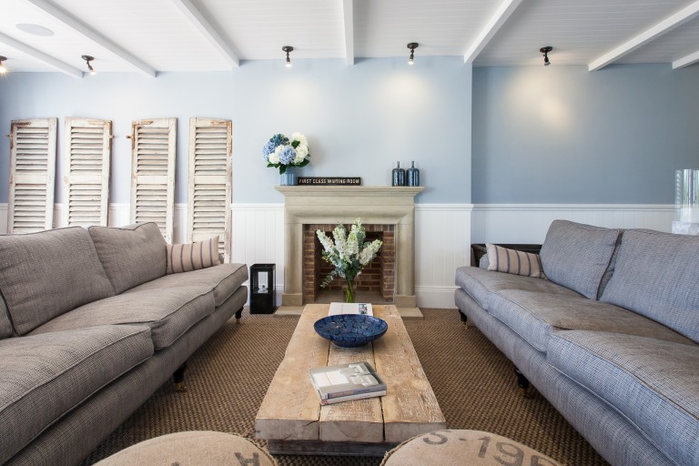 Fireplace / Sidlesham, West Sussex, Po20 / Shootfactory Location