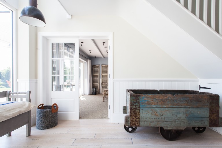 Hall / Sidlesham, West Sussex, Po20 / Shootfactory Location