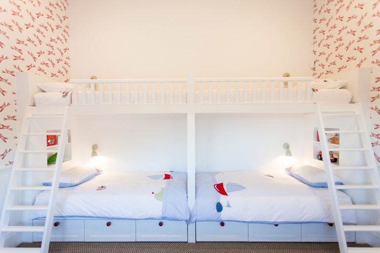 Bunk beds / Sidlesham, West Sussex, Po20 / Shootfactory Location